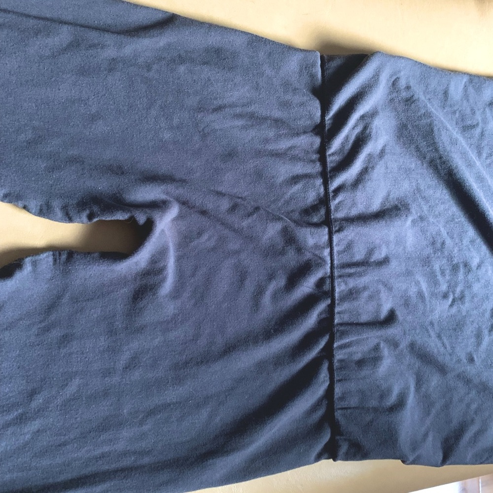 M.Rena 2 pairs. Full Length Seamless Skirted Leggings. Dark grey & black. - Picture 9 of 10